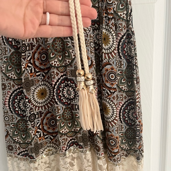 Si Belle Floral Lace Boho Dress - Picture 7 of 12